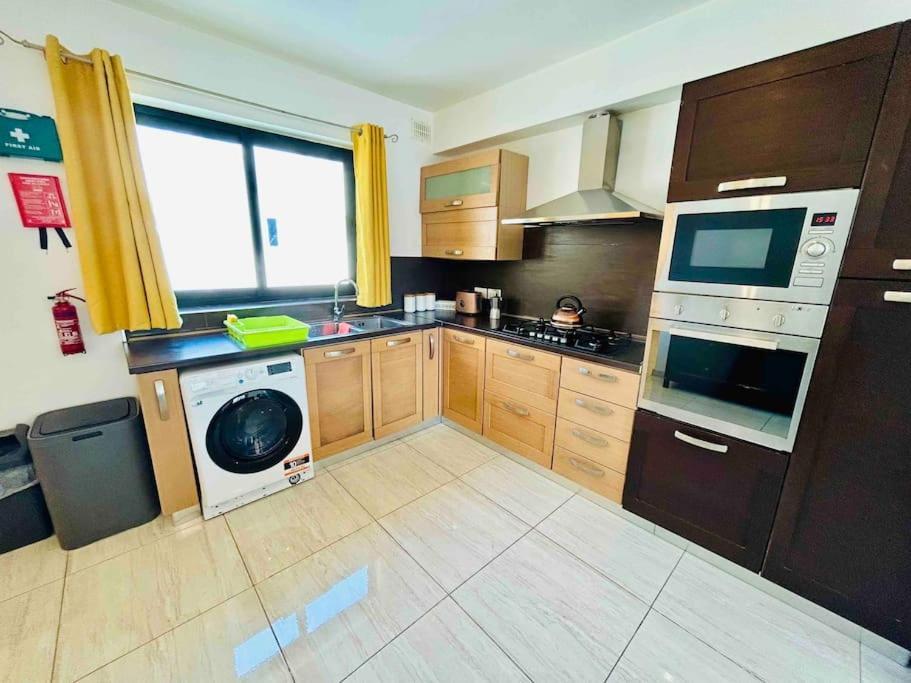 סיינט פול ביי Duplex Whiskey Home 200M Away From The Sea And The Square מראה חיצוני תמונה